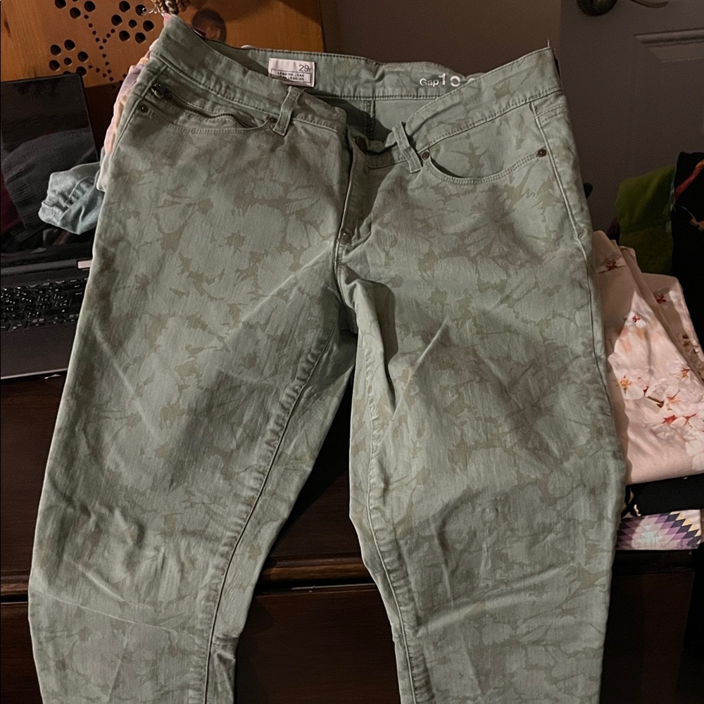 GAP 1969 Legging Jeans – Mid-Rise Skinny Fit Stretch Denim (Size 29)